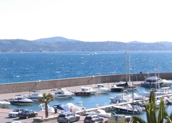 Palais De La 233 سانت ماكسيم