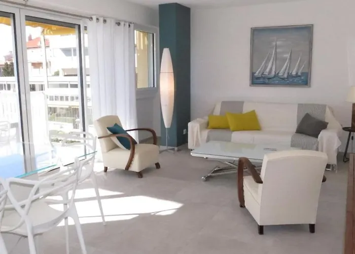 Palais De La 233 بيت للعطل